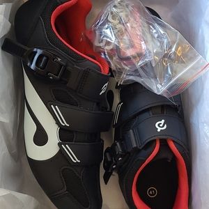 NEW Peloton Cycling shoes size 41